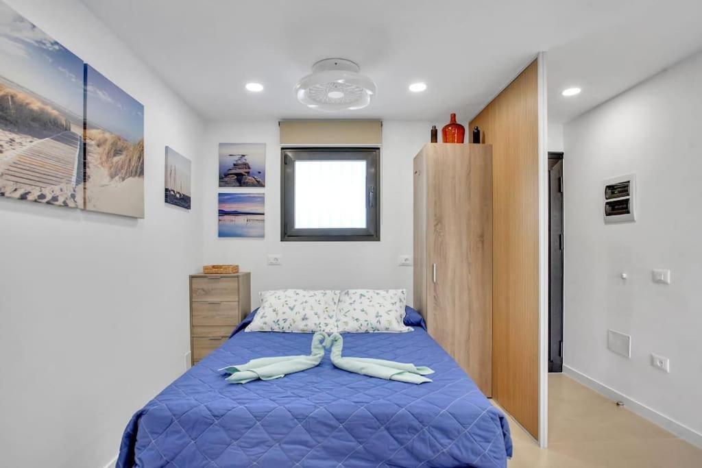 Studio In Torres Del Sol Griffin Near The Beach アロナ エクステリア 写真